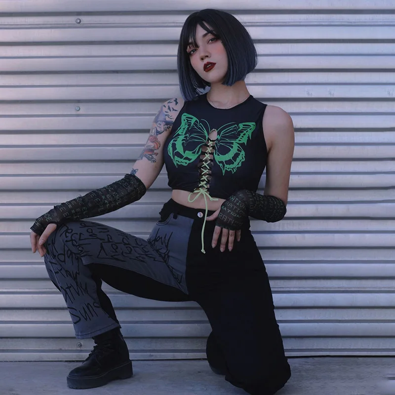 

2022 Summer Women's New Crewneck Pullover Sleeveless Butterfly Print Lace-up Top Vest