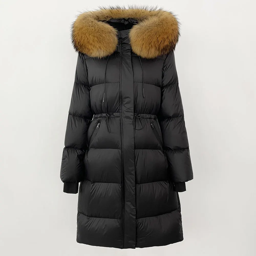 Женское длинное теплое пальто на утином пуху с воротником из лисьего меха