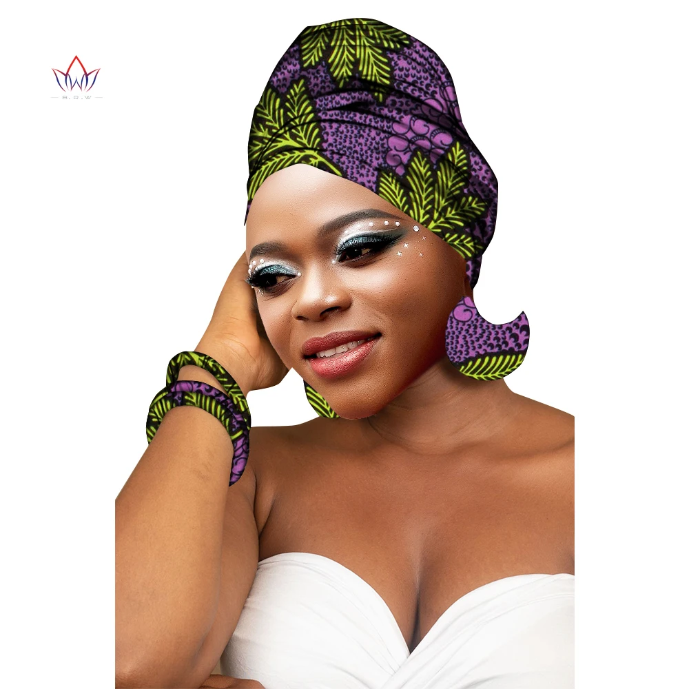 2023 комплект ювелирных изделий из колье серёг и браслета