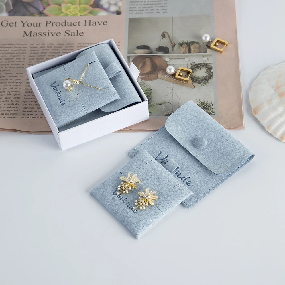 Eco Custom Logo Flap Snap Microfiber Jewellery Insert Earrings Necklace Packaging Display Cards Wedding Gift Bag Jewelry Pouch