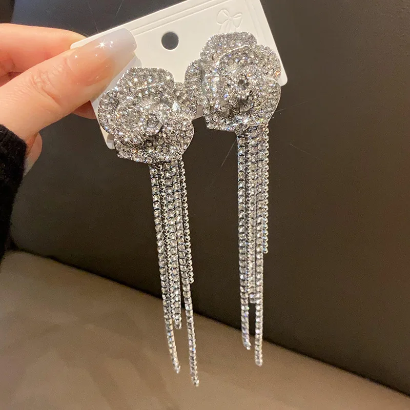 Женские Геометрические серьги в виде цветка модные темпераментные до ключиц