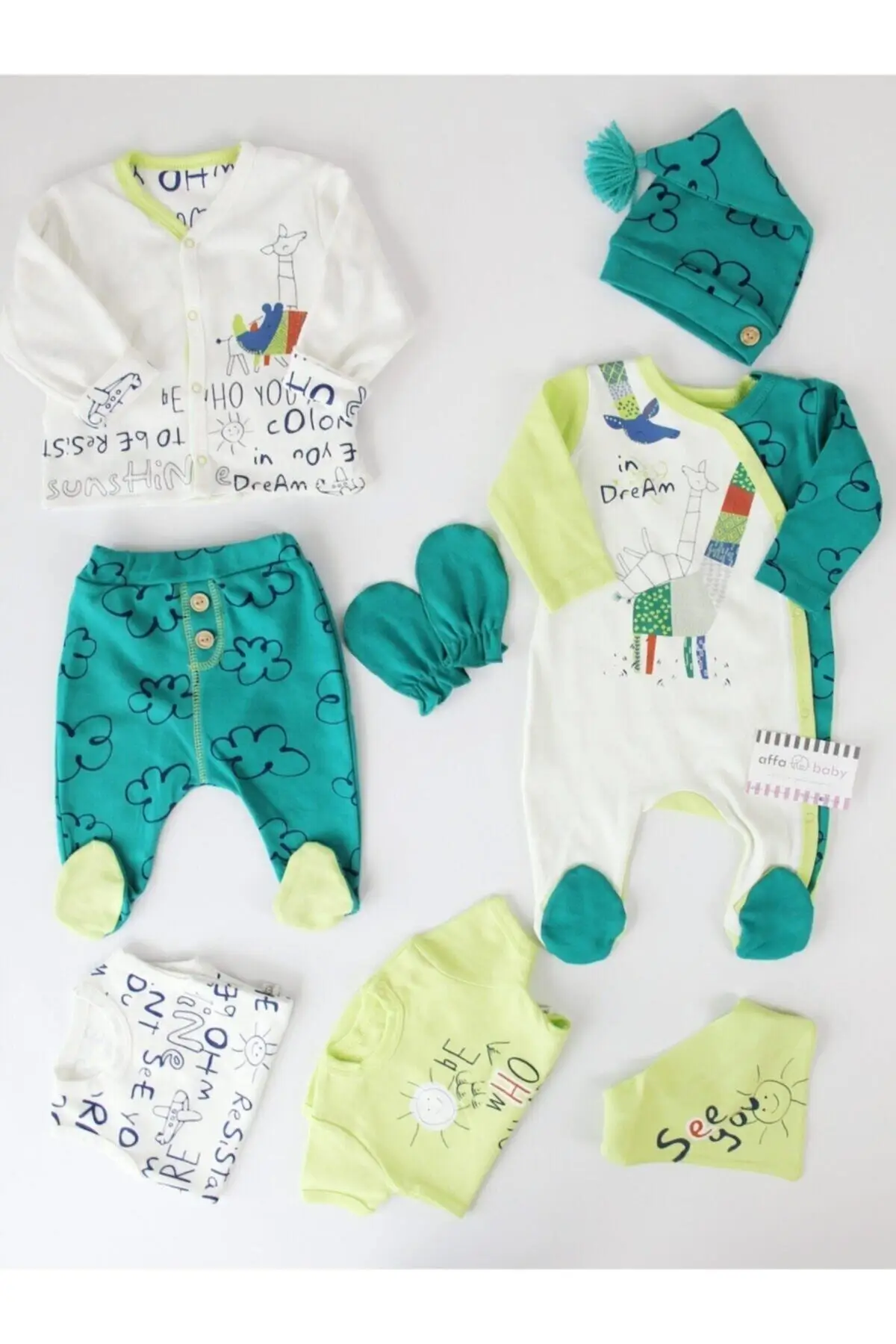 

Baby boy Green Zürafalı 8'li Hospital Output