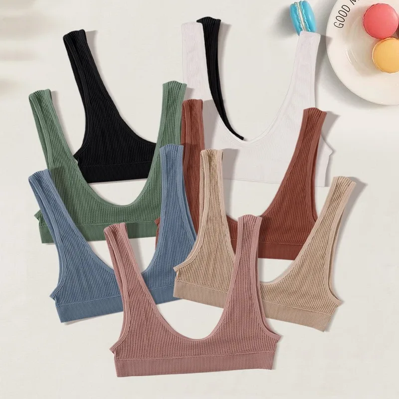 

Women Bra Fitness Top Seamless Yoga Bra Black White Running Yoga Gym Crop Top Female Push Up Sports Bra Top