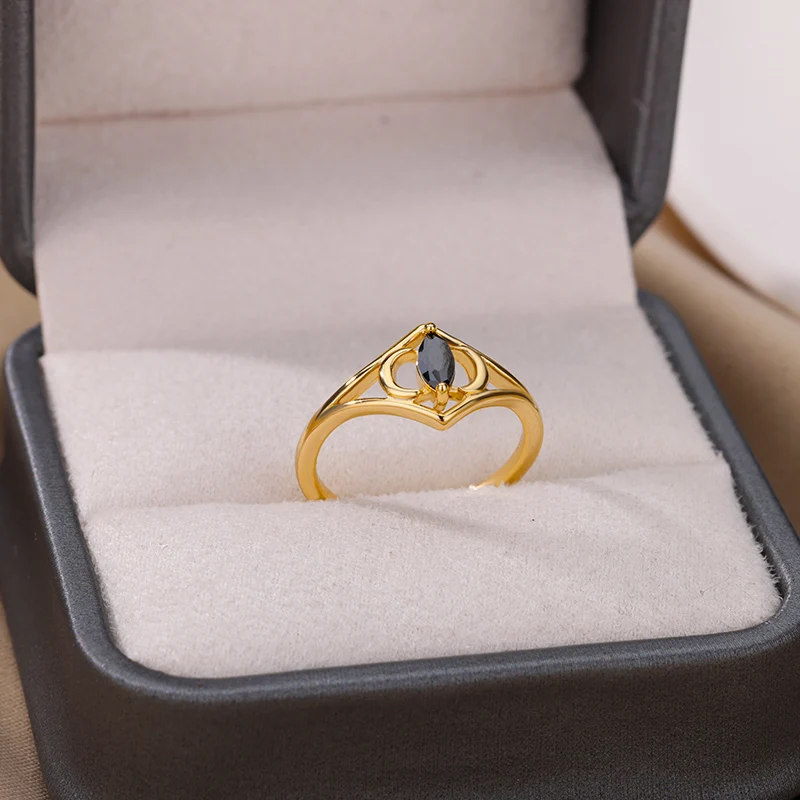 

Stainelss Steel Moon Star Black Oval Stone Rings For Women Wedding Couple Rings Boho Aesthetic Jewelry Memorial Gift 2022