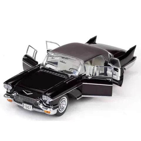 Maisto 1:18 1957 Eldorado Brougham металлическая модель автомобиля