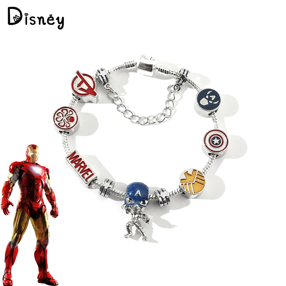 

Marvel Superhero The Avengers Bracelet Iron Man Captain America Pendant Fashion Metal Bracelet Charms Jewelry Accessory