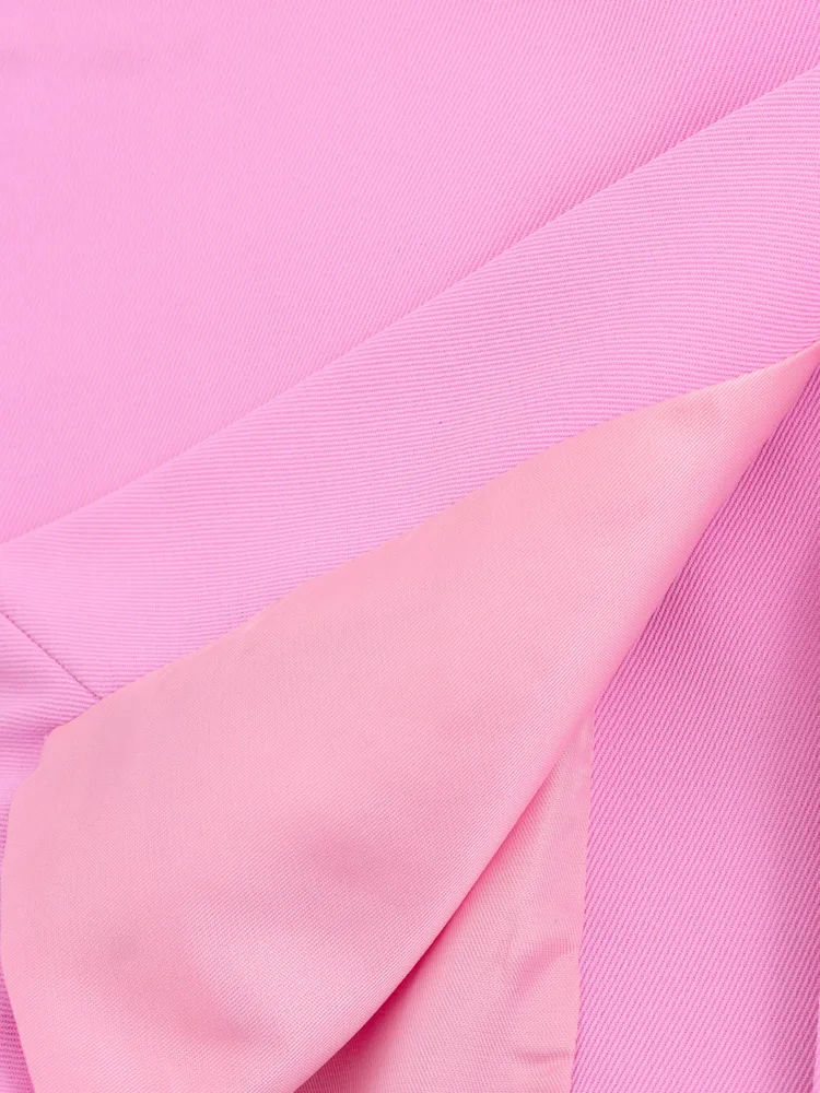 Женский костюм из блейзера и брюк с поясом высокой талией