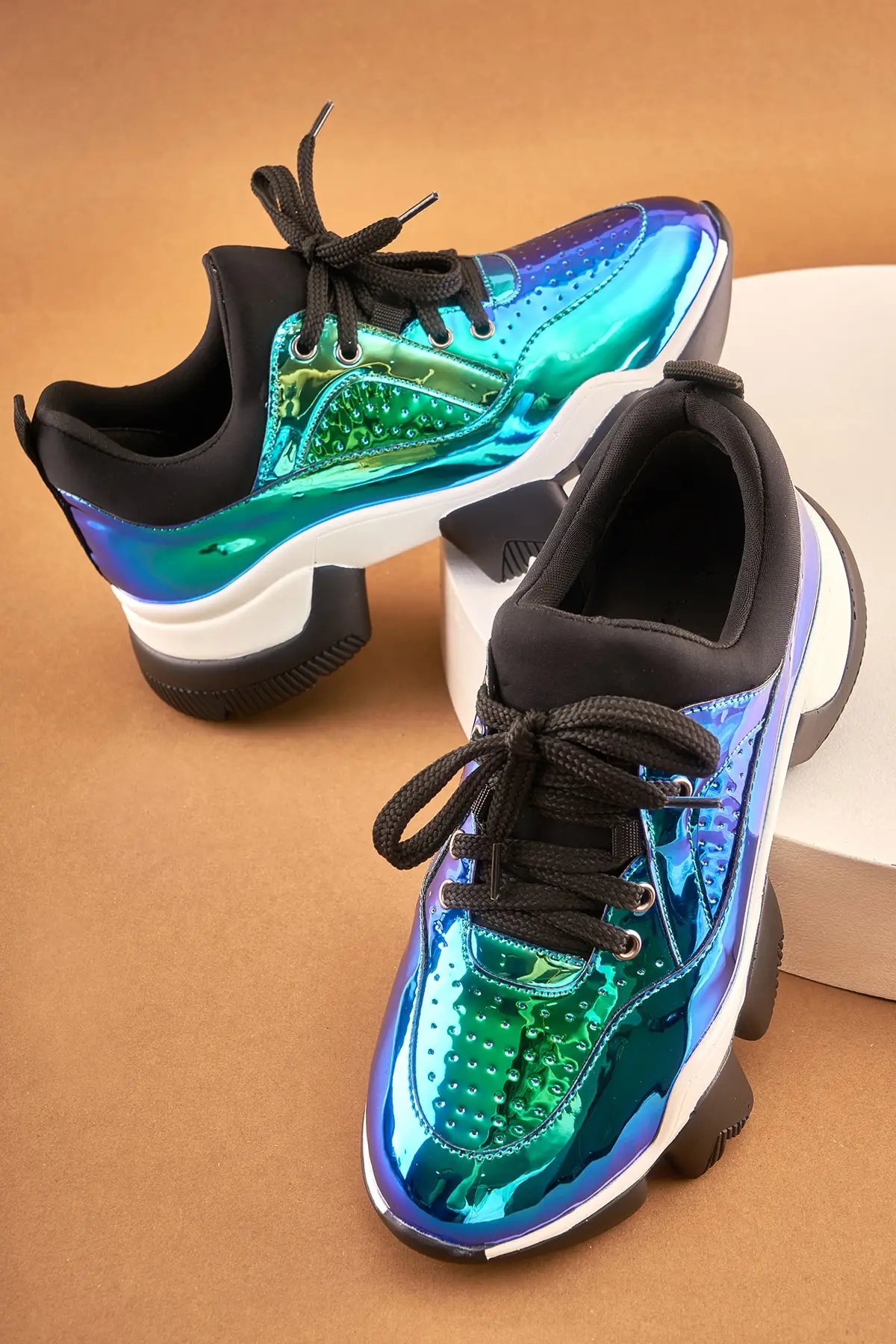 

Women's Sneakers Casual Fashion Comfortable Platform Female Vulcanized Shoes High-Top Sneakers