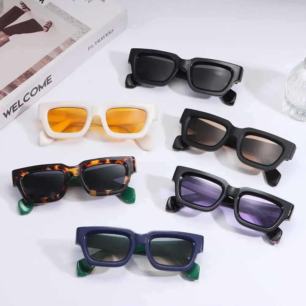 

Солнцезащитные очки в стиле ретро для мужчин и женщин, небольшие квадратные солнечные аксессуары в толстой оправе, в прямоугольной оправе, с защитой от ультрафиолета, Y2K