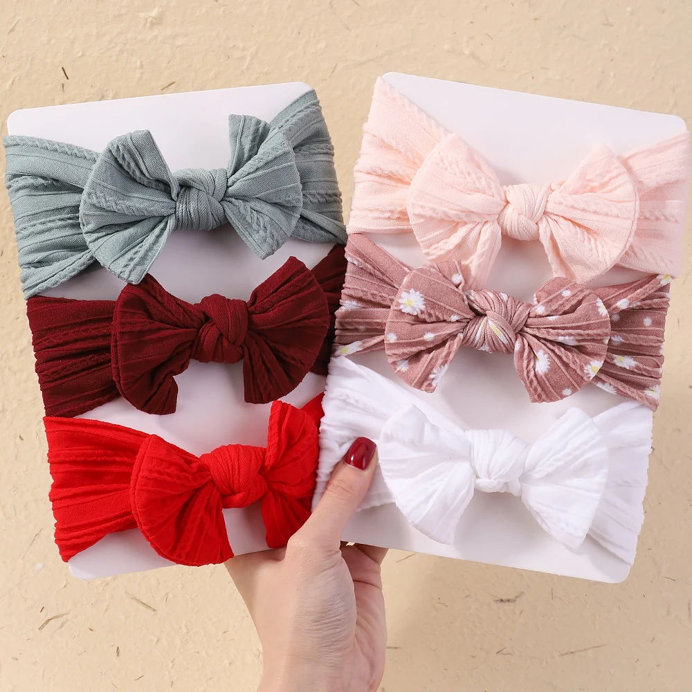 Рисунок 2 - Весенняя Новая цветная Вязаная