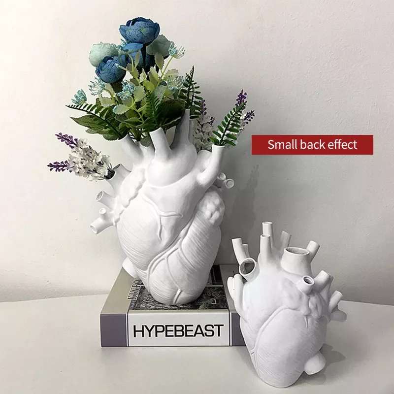 

NEW Heart Vase Anatomical Heart Shaped Flower Vase Decorative Ornament Craft for Farmhouse Living Room Bedroom Decoration