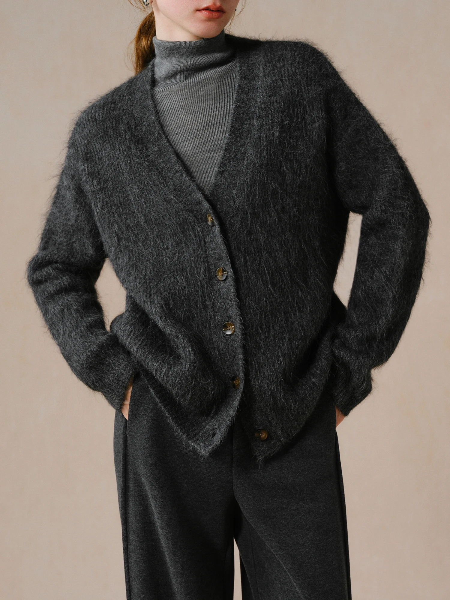 FSLE 54 6% вязаный кардиган из альпаки с v-образным вырезом для женщин зима 2024 новый