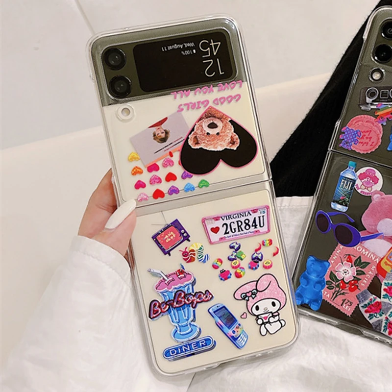 

Personality Cartoon Bear Phone Case for Samsung Galaxy Z Flip 3 5G Hard PC Back Cover for ZFlip3 Case Protective Shell