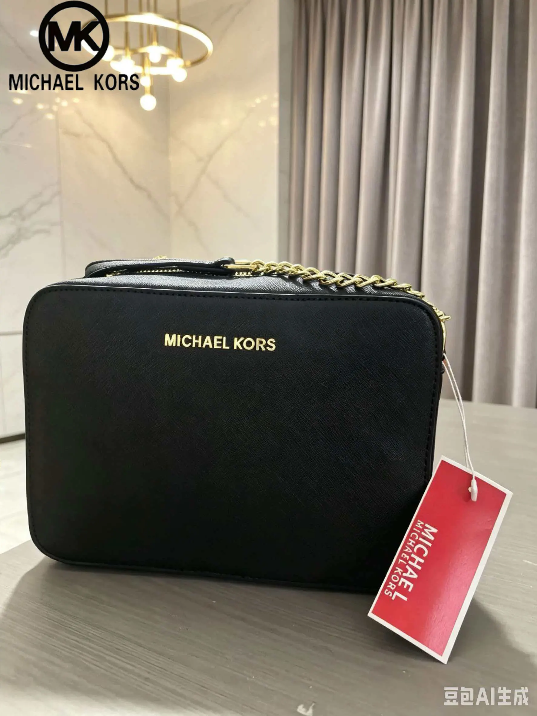 Фото Новая большая женская сумка Michael Kors Ole Jet Set 2026 из ПВХ-кожи, на плечо и через плечо, маленькая квадратная №2
