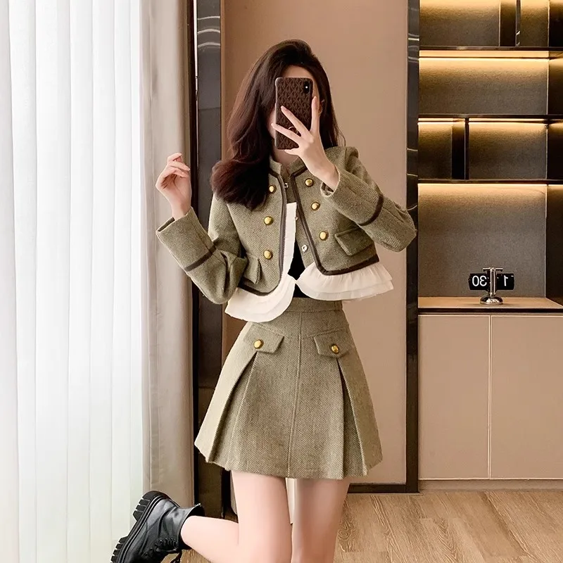 

New Autumn Winter Small Fragrance Tweed Double Breasted Short Jacket Coat+Mini Pleated Skirt Suit Two Piece Sets Womens Outifits