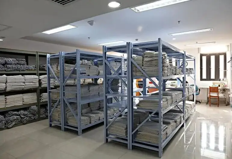 Товары сделанные на заказ не указанные клиенты покупают |