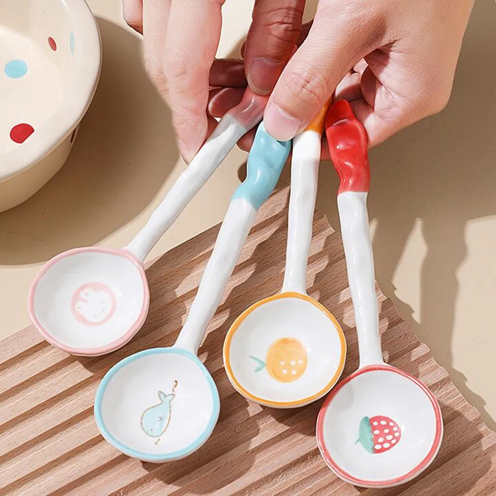 

Милая керамическая ложка, японская мультяшная десертная ложка с ручной росписью, бытовая детская маленькая ложка для еды и питья, супа