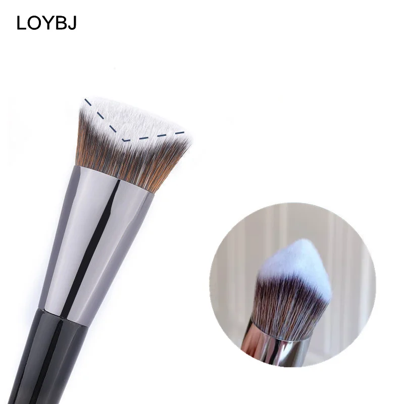 Многофункциональная Кисть для нанесения основы макияжа LOYBJ 2 наклонных