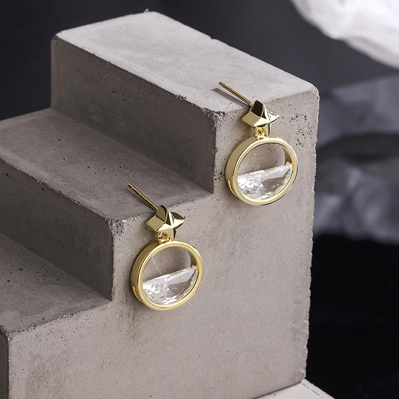 Women's New Fashion Star Stud Earrings Cubic Zircon Stone Golden/White Ear Stud With Round Circle Pendants Female Ear Jewelry