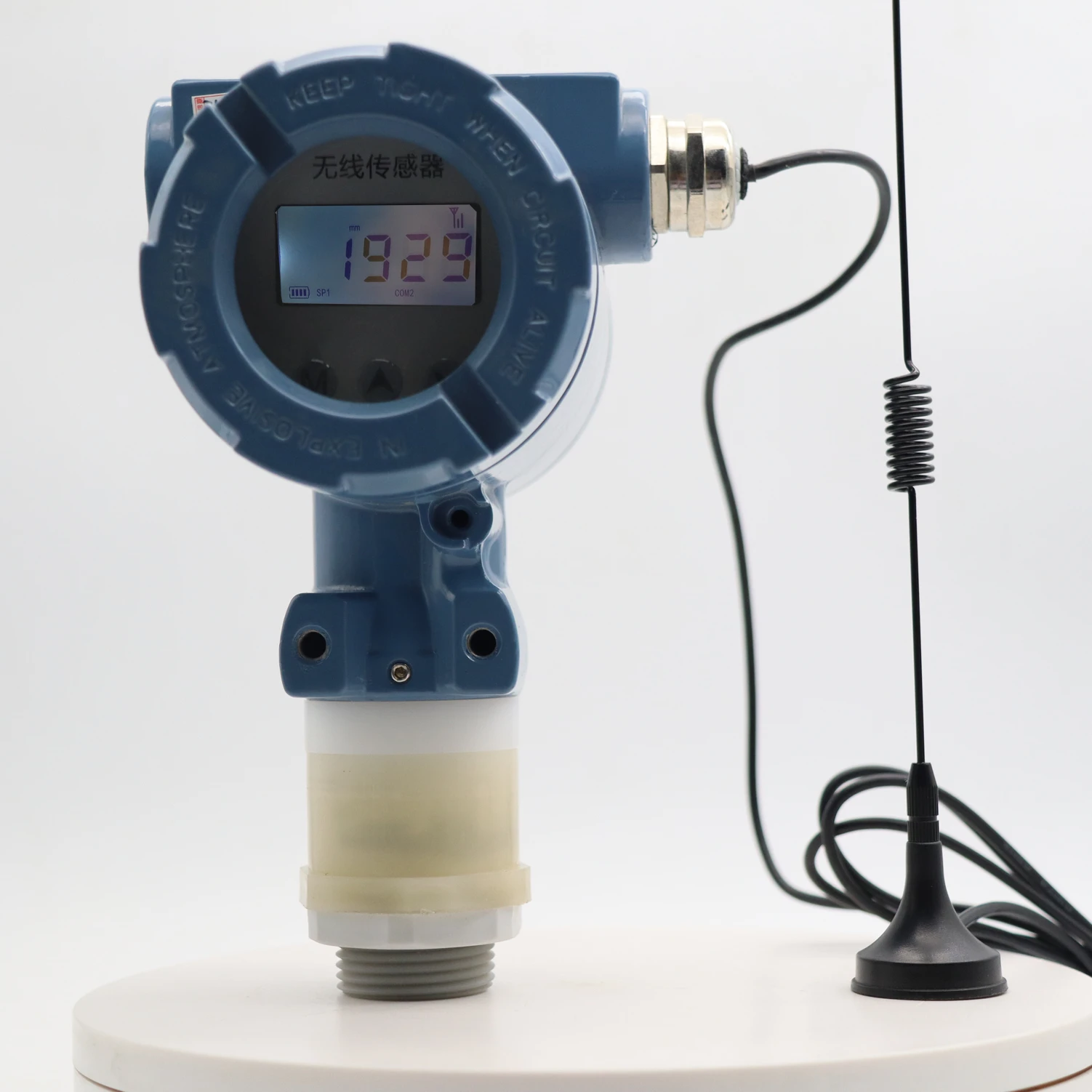 

Intelligent wireless 4g level transmitter with high precision sensor for liquid level measurement with lithium battery