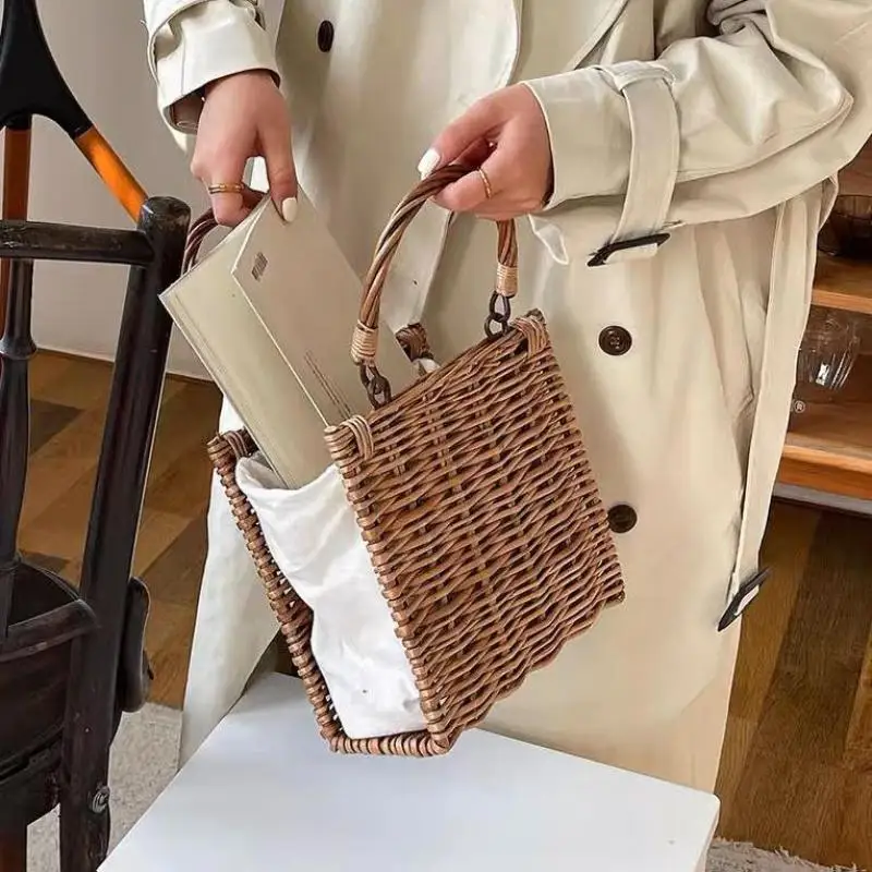 

Japanese Small Square Bag, Canvas Splicing, Rattan Woven Bag, Vacation Beach Bag Leisure Woven Bag White Portable Cabbage Basket