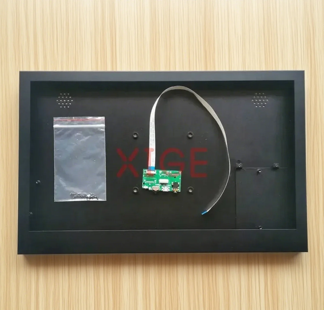 Фото Подходит для платы контроллера порта Mini-HDMI TYPEC USBC 3.0, портативный металлический корпус для экранной панели 11,6 дюйма, 12,5 дюйма, 13,3 дюйма, 14,0 дюйма, 15,6 дюйма, 17,3 дюйма, 16:9 №2