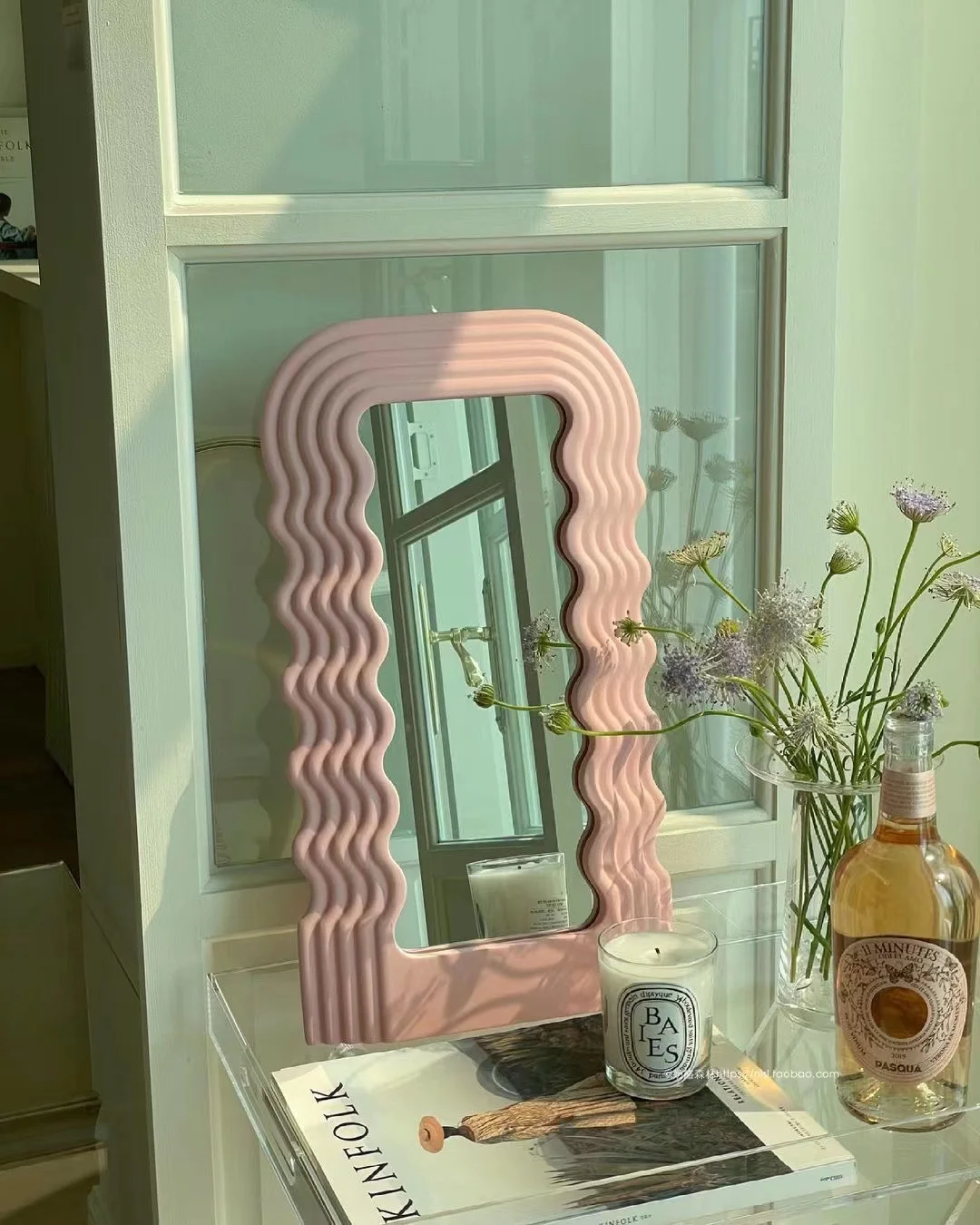 

Creative Desktop Wavy Mirror Makeup Mirror Bathroom Mirror Desktop Decorative Mirror Plastic Frame Mirror Home Decoration Gift