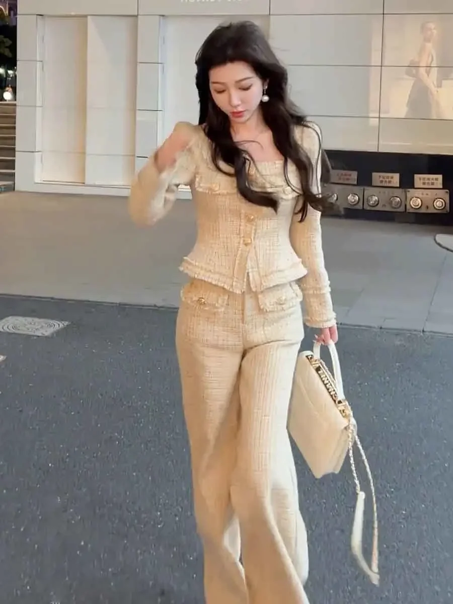 Женское пальто с квадратным вырезом однотонное длинными рукавами для офиса и