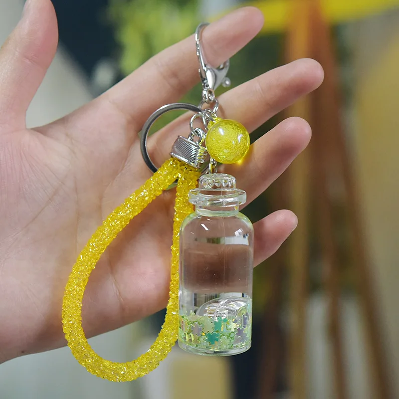 Женский брелок для ключей с подвеской в виде бутылки молоком |