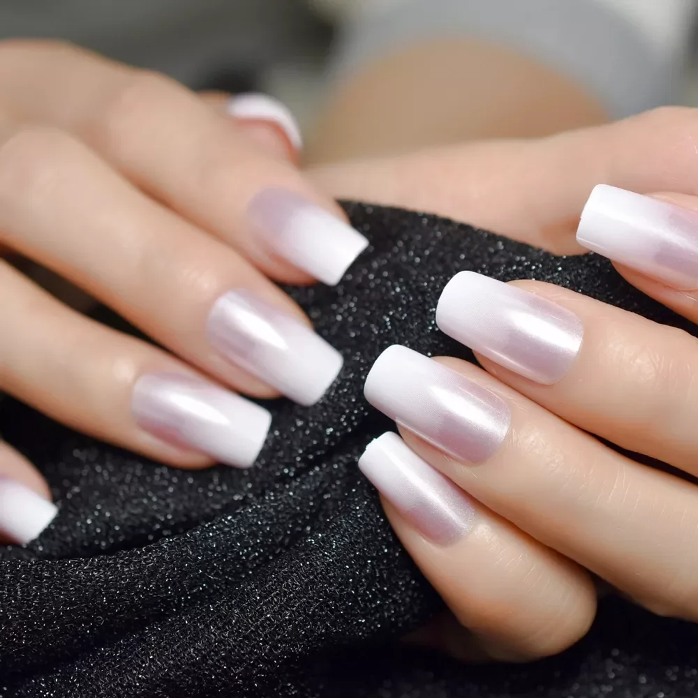 

Shine Glossy Fake Nails Shimmer White Square Ombre French Nail Faux Ongles Gradient Medium Fingernails with Gluetabs