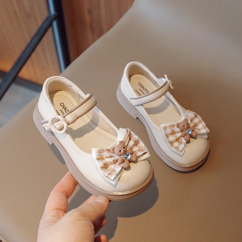 

2023 New Versatile Soft Children Casual Shoes Bow Simple Bear Cute Kids Shoes Princess Elegant Girls Leather Shoes Drop Shipping