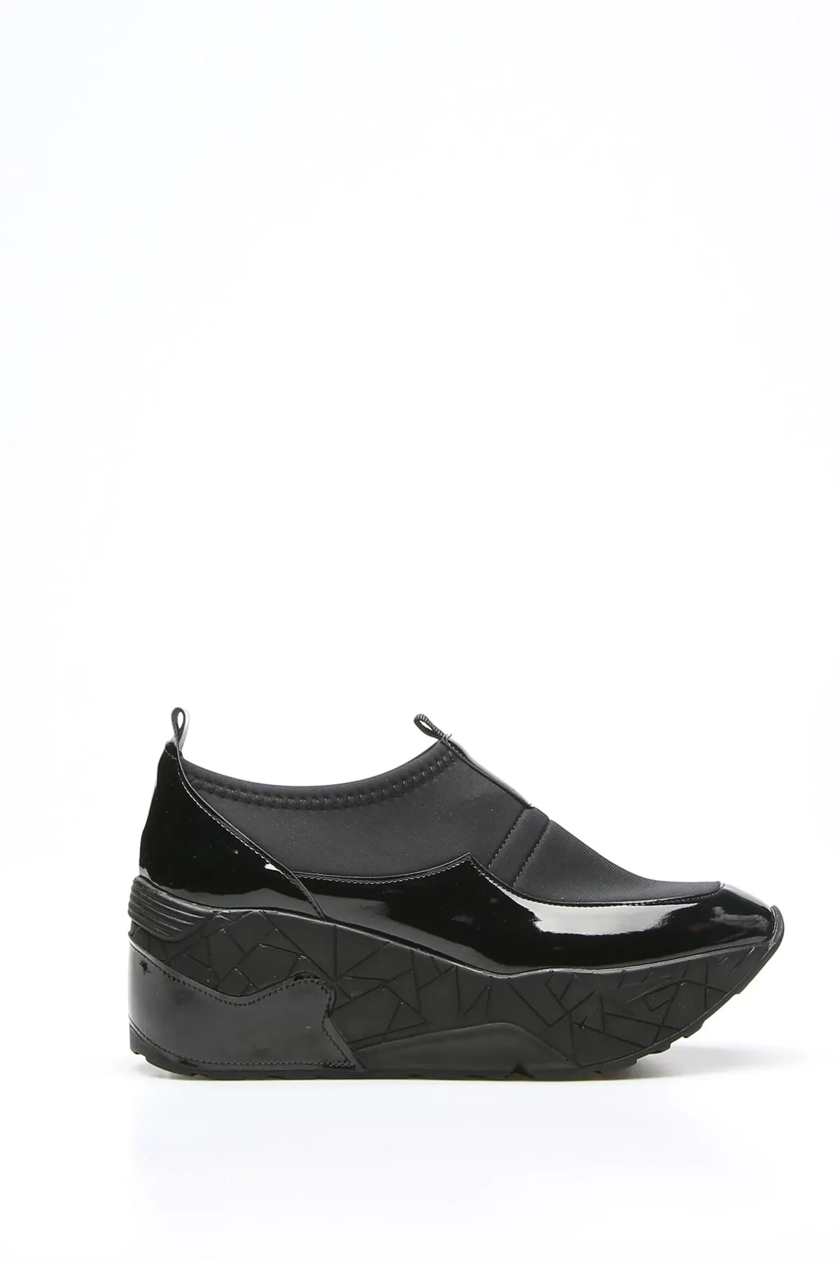 

Fashion Style Black women's Sports Sneaker Shoes
