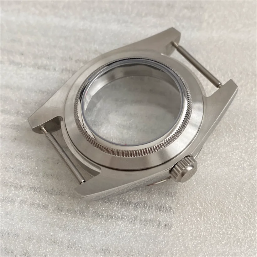 Часы из нержавеющей стали с зеркальной поверхностью сапфирового стекла 36/39 мм