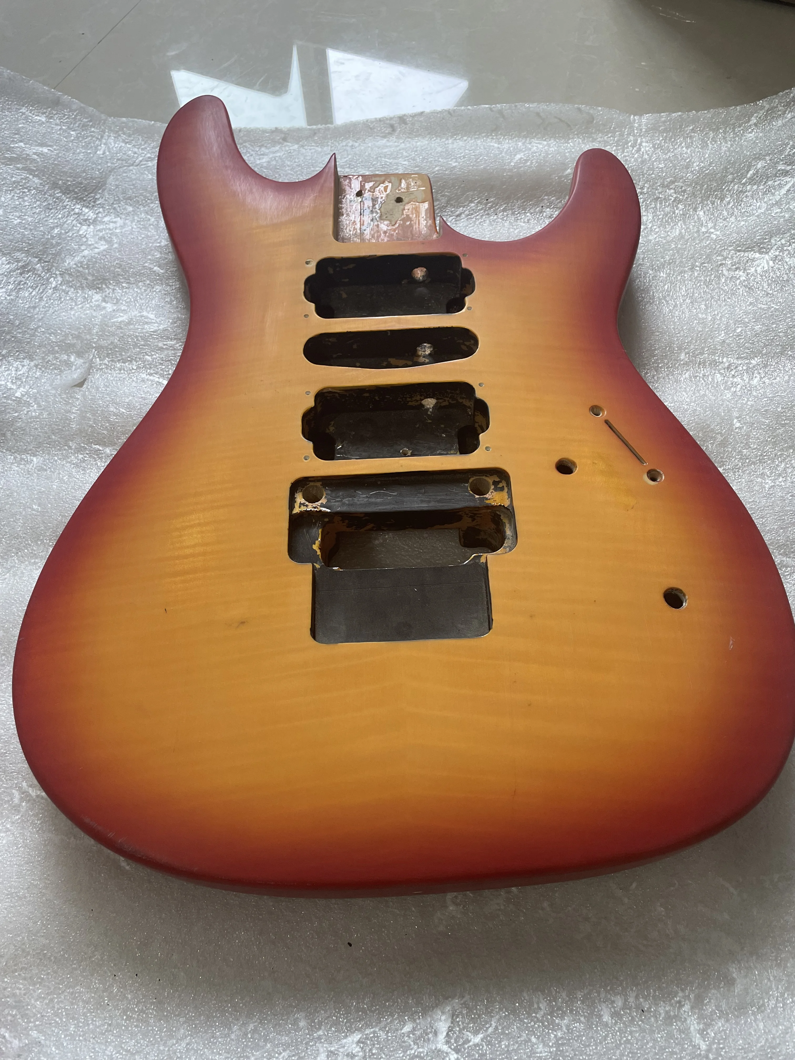 Stock Custom 6 Strings Floyd Rose Basswood Dean Style Electric Guitar Body Kit DIY Part Sunset Musical Instrument Slat Defective images - 6