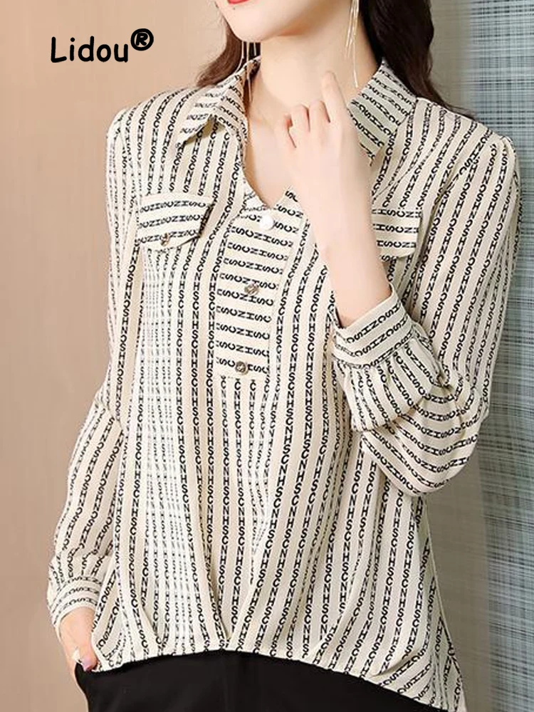 

Fashion Office Lady Single-breasted Pocket Top Women 2022 New Long Sleeve V-neck Temperament Printing Letter Pleated Shirt