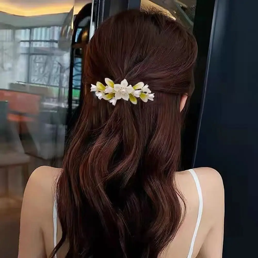 

Bell Orchid Flower Girl Gift Pearl Alloy Girl Hair Claw Women Ponytail Buckle Hair Grip Clip Korean Style Hair Clip