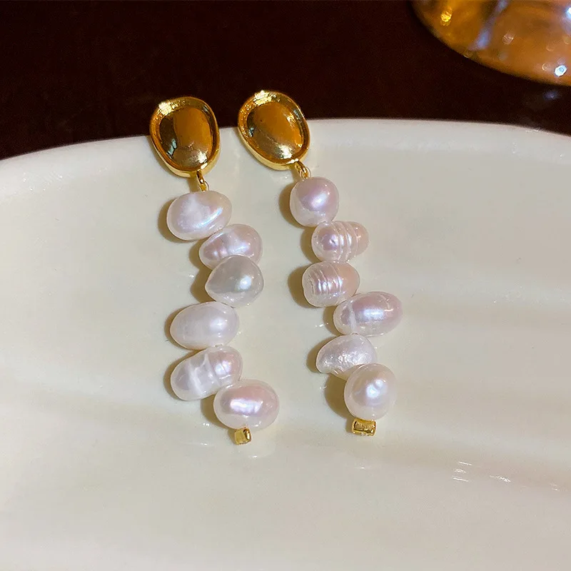 

Korea Fashion Baroque Freshwater Pearl Earrings For Women Personality Earrings Party Wedding Jewelry Gifts Girl