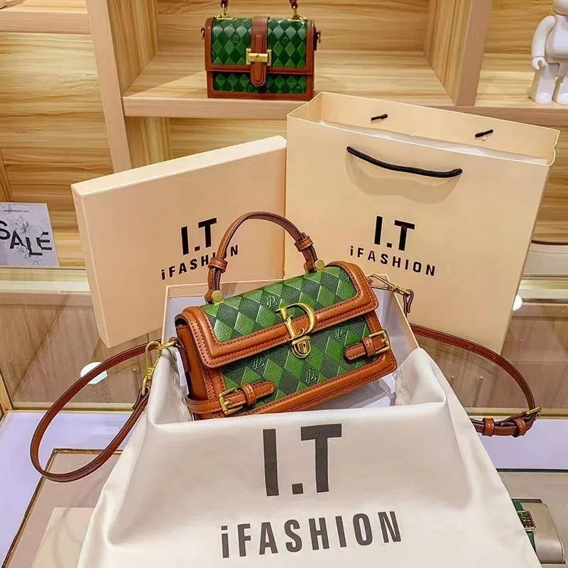 

high quality luxury brand Louis Daisy Wizard of Oz Small Square Women's Bag 2023 New Premium Color Contrast Handheld One Shoulde
