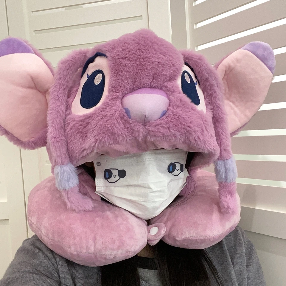 

Дорожная подушка MINISO Лило и Стич