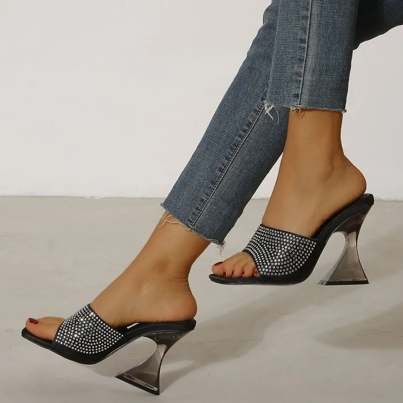 

Босоножки женские со стразами, модель 2023 года, летние модные прозрачные тапочки на высоком каблуке, с квадратным носком, обувь со стразами для женщин, WSH4417