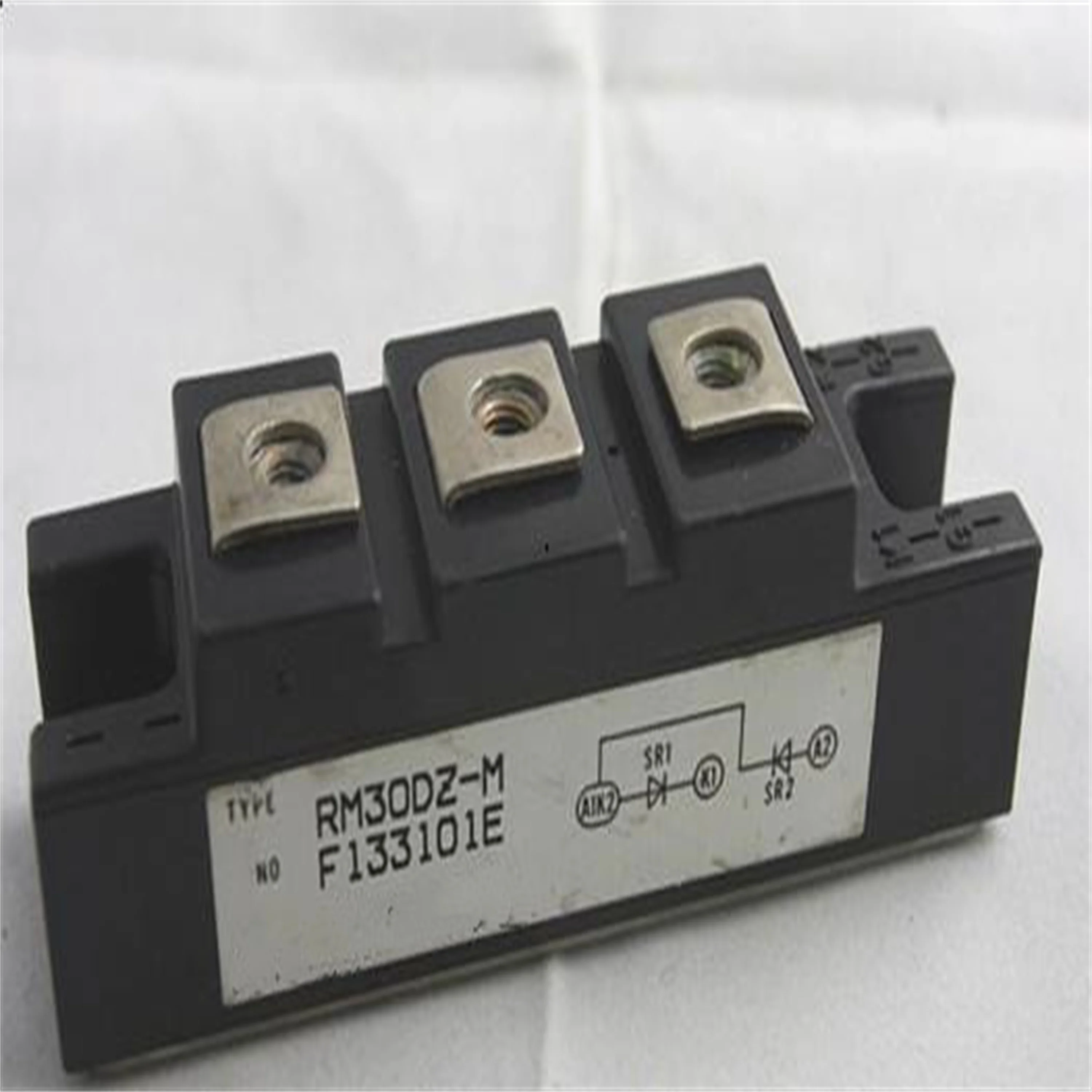 RM200HA-20F RM30DZ-M RM75TC-2H RM20TNA-H RM60DZ-M RM150DZ-2H