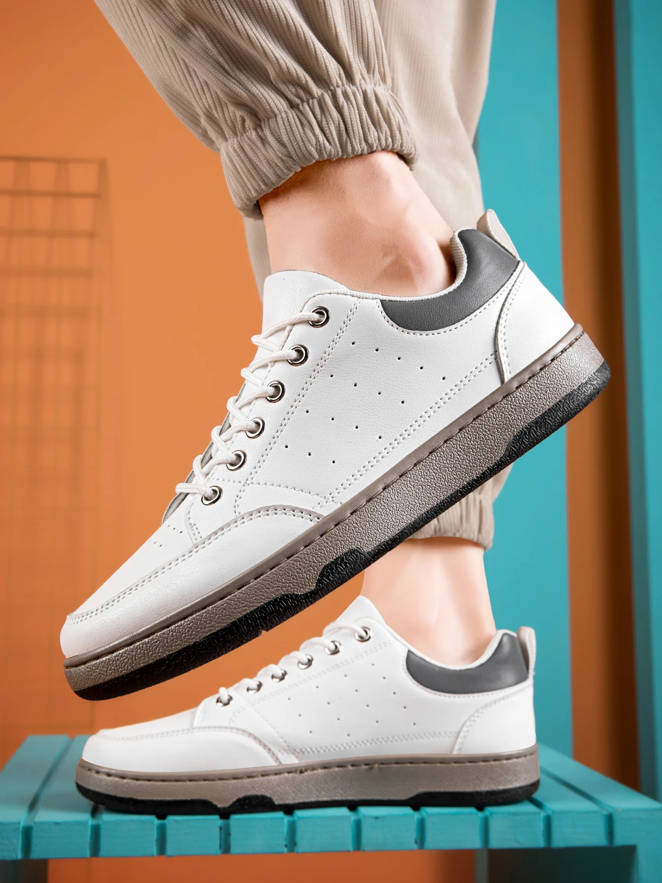 

Thick-soled Comfortable Non-slip Lightweight Shoes 2023 Autumn New Men Casual Shoes Retro Breathable Business Casual Sneakers 44