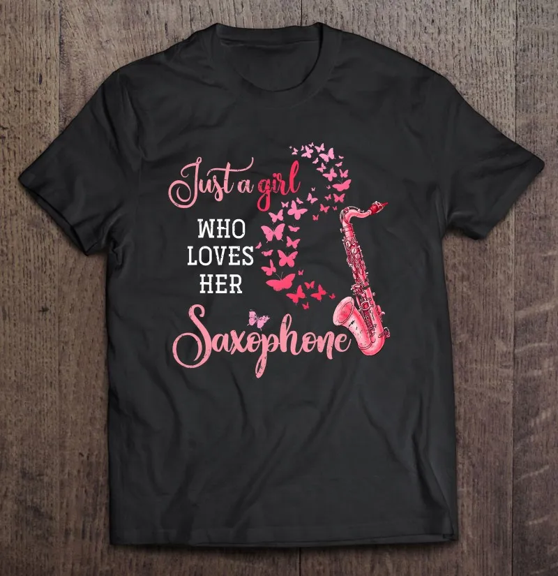 

Футболка мужская с надписью «Just A Girl Who Loves Her Saxophone»