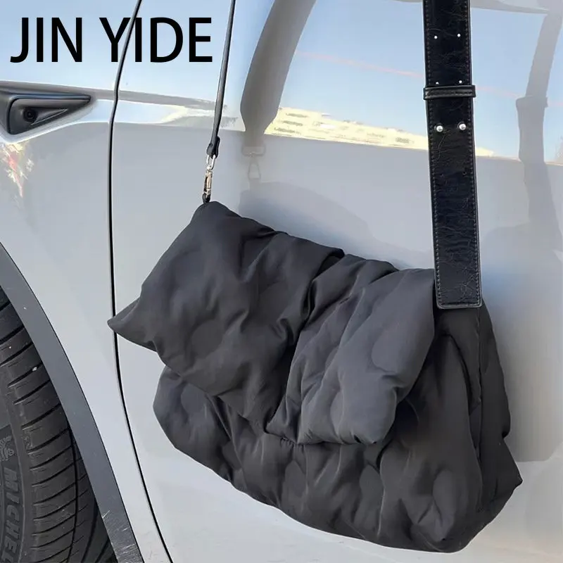 Fashion Padded Puffy Crossbody Bag for Women Designer Quilted Shoulder Bags Luxury Nylon Messenger Bag Casual Big Flap Purses