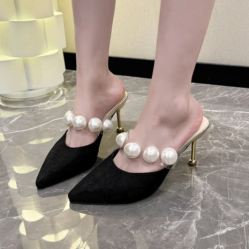 Женские шлепанцы с жемчугом черные сандалии Уличная обувь на тонком высоком