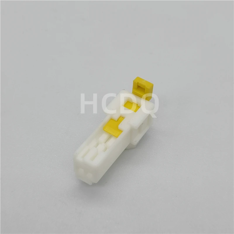 10 PCS Original and genuine 1300-4942 automobile connector plug housing supplied from stock