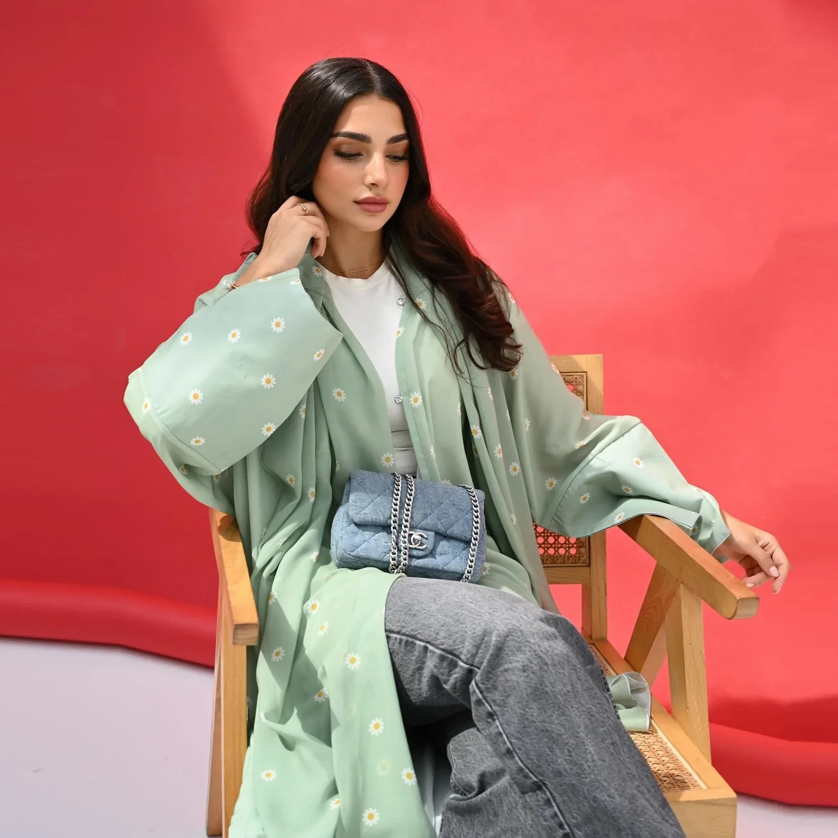 Открытая Абая с принтом и шарфом-хиджабом одинаковый костюм комплект