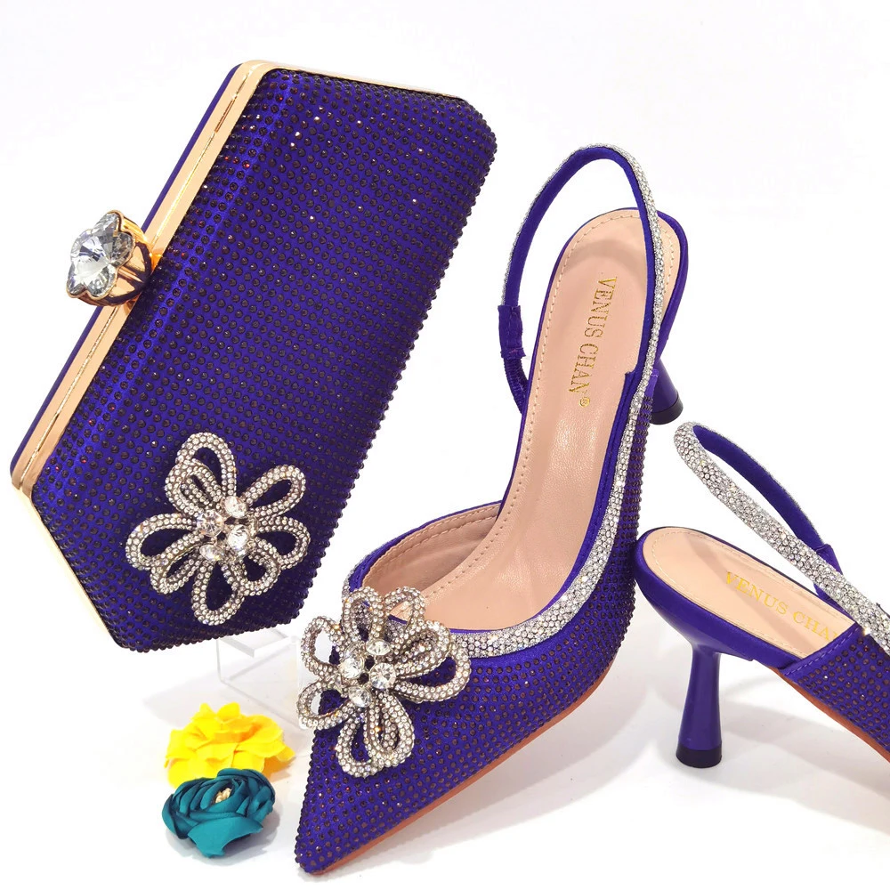 

Новинка 2023, модные женские туфли и сумочки с украшением Стразы темно-фиолетового цвета для вечерние ринки и свадьбы