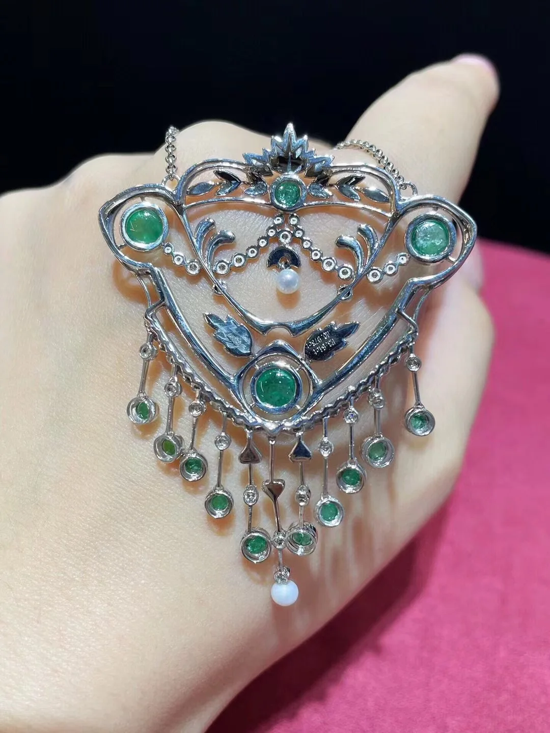 Рисунок 4 - Подлинные ювелирные изделия