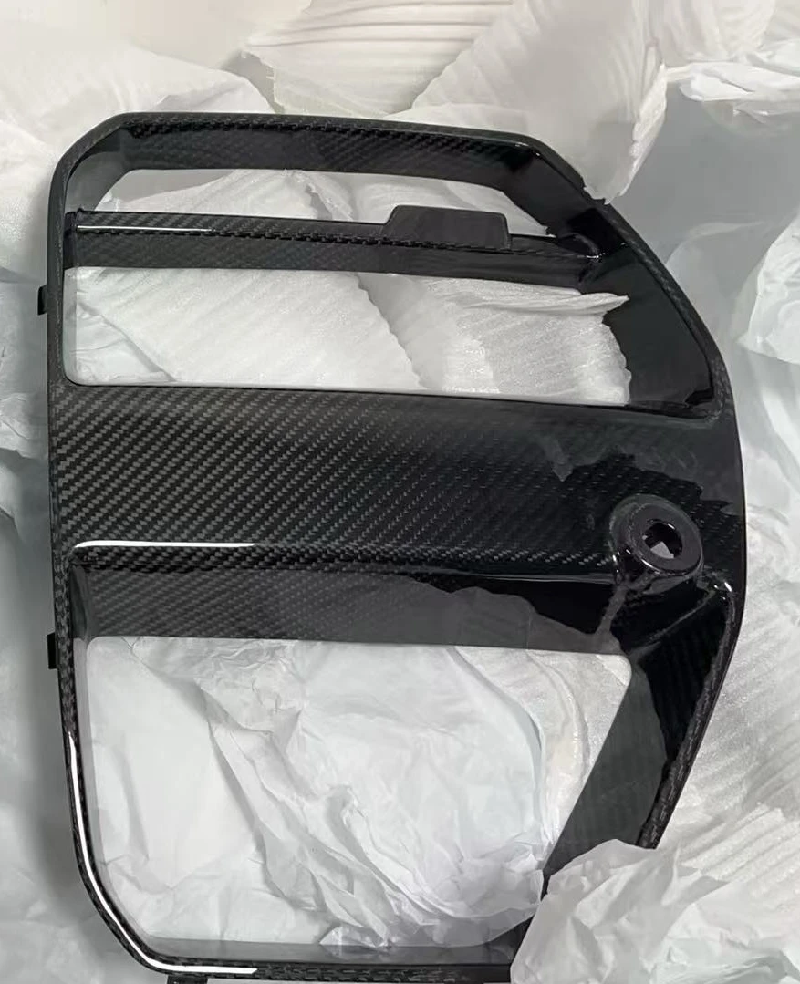 

Карбоновая решетка для BMW M3 G80 M4 G82, передний бампер, пластиковая решетка для автомобиля, гоночная решетка 2021-2023 CSL xDrive для соревнований